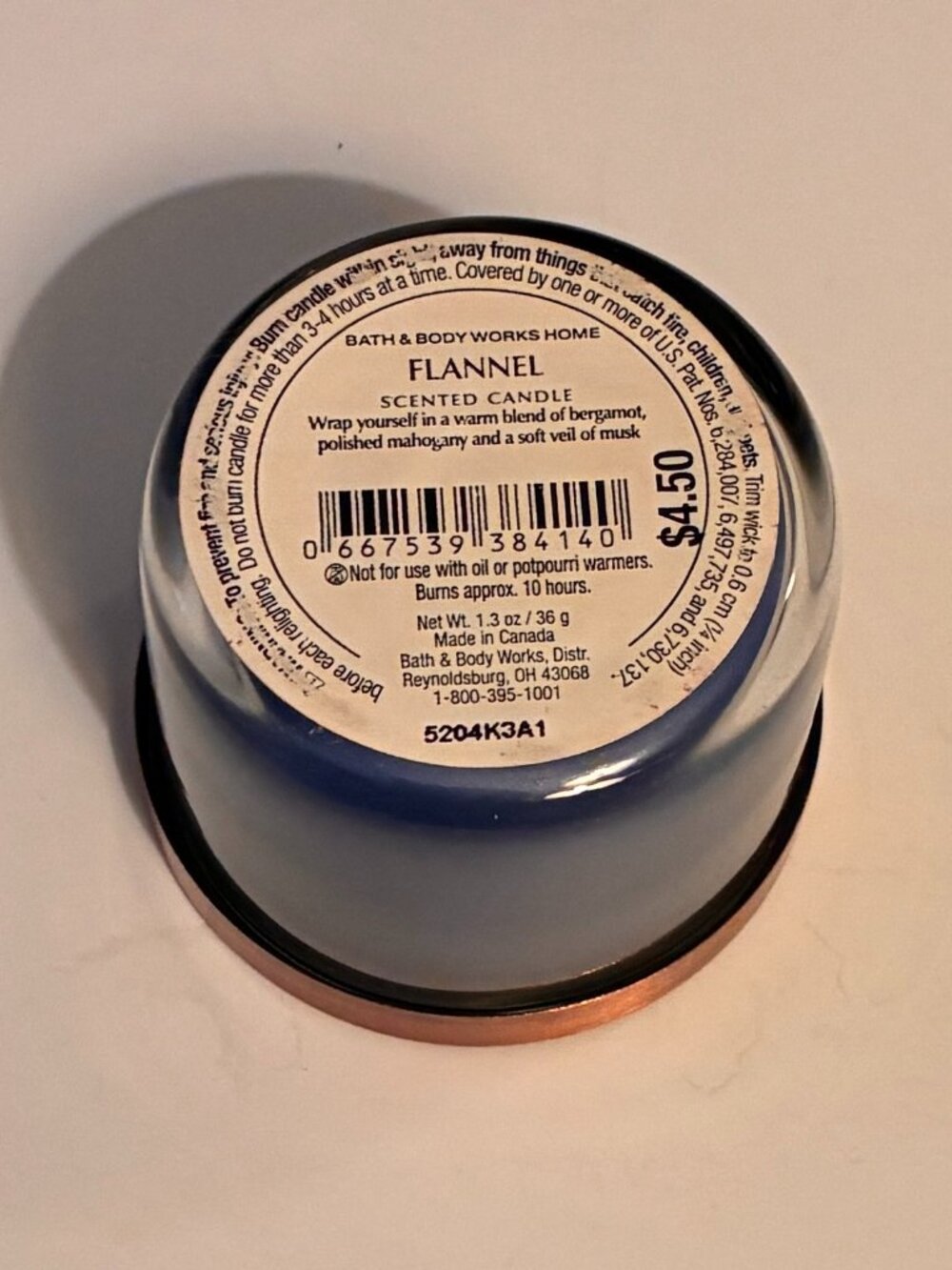 NWT  Bath & Body Works Flannel Mini Scented Candle (1.3 oz) - Picture 4 of 4